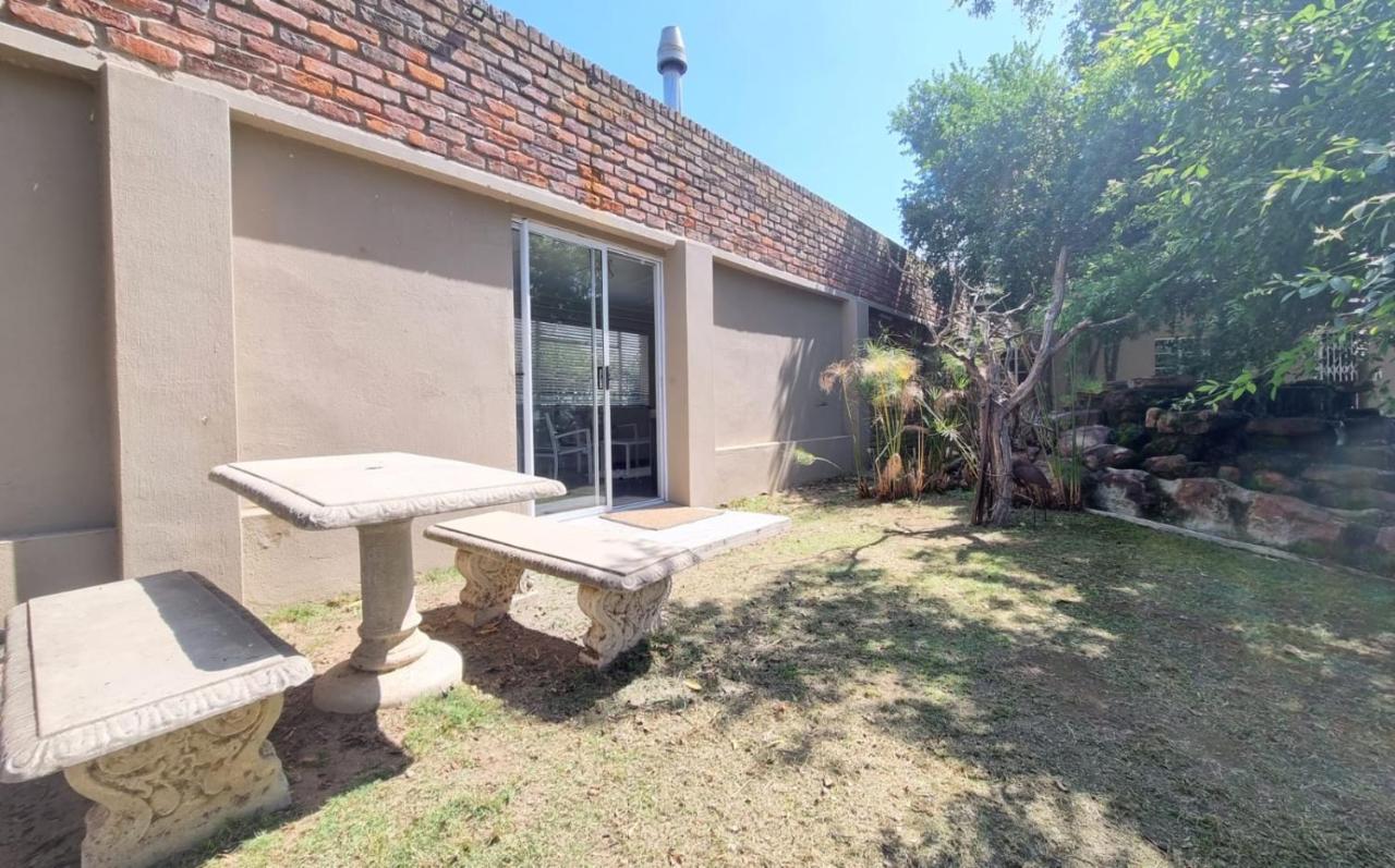 Kwetu Guest Farm Villa Swellendam Bagian luar foto